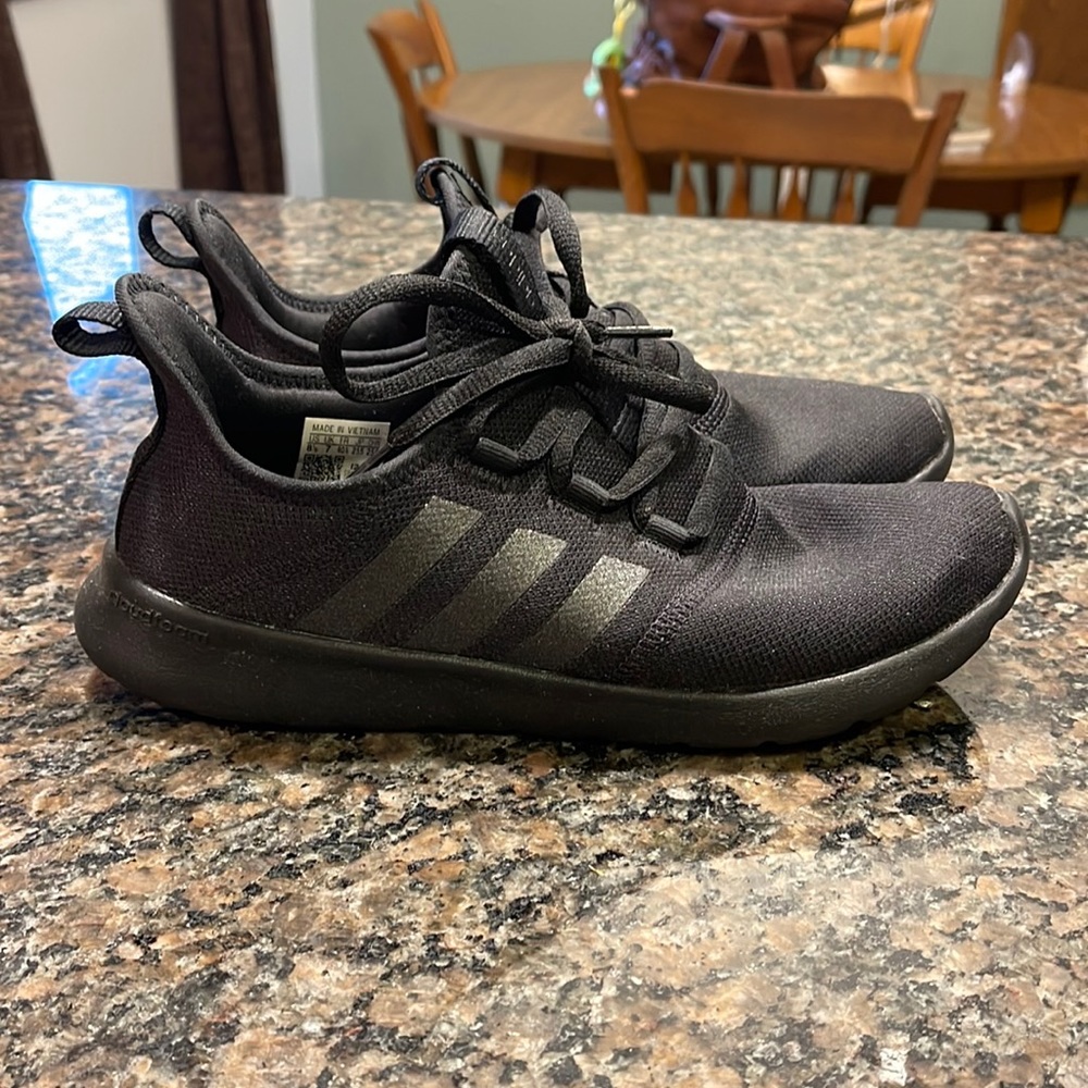 Adidas shoes size 8.5